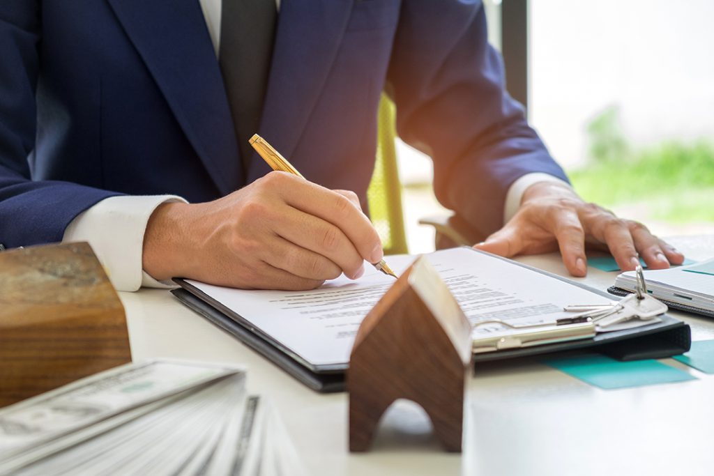Great Business Marketing Hacks and Things To Consider Before Investing In Real Estate